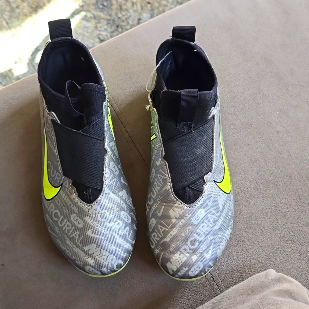 Nike cleets us 3Y